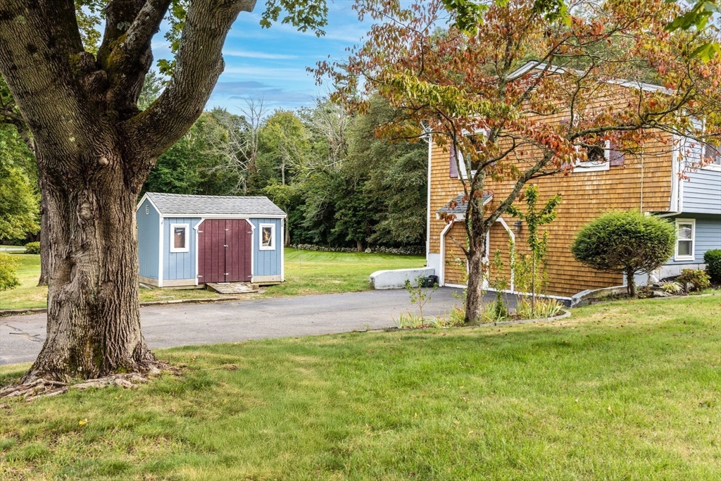Bridgewater, Massachusetts, 02324, United States, 3 Bedrooms Bedrooms, ,2 BathroomsBathrooms,Residential,For Sale,1943085