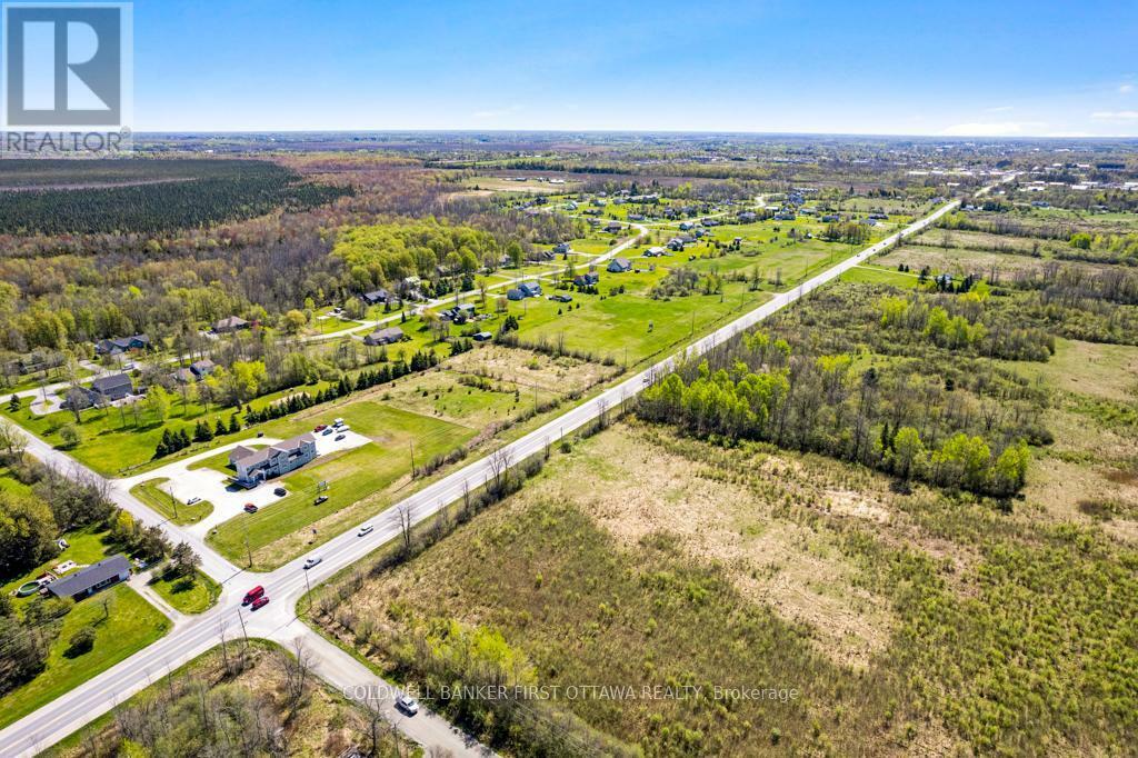 TAY VALLEY, Ontario, K7H 3C9, CA, ,Residential,For Sale,1867366