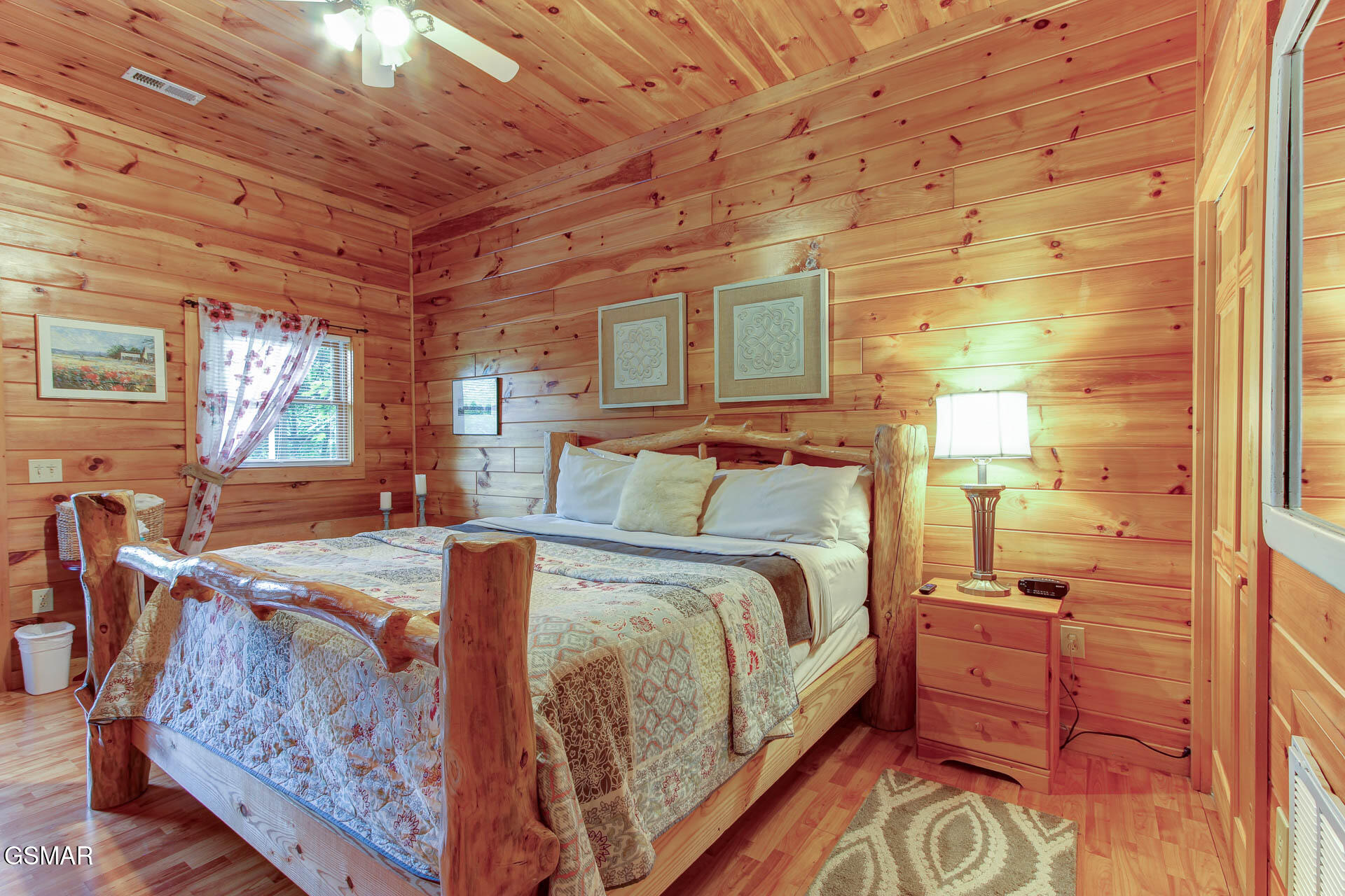 Sevierville, Tennessee, 37876, United States, 2 Bedrooms Bedrooms, ,2 BathroomsBathrooms,Residential,For Sale,1873057