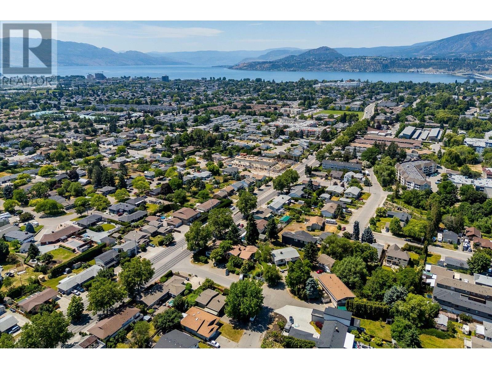 KELOWNA, British Columbia, V1Y 8H7, CA, 3 Bedrooms Bedrooms, ,1 BathroomBathrooms,Residential,For Sale,1961184