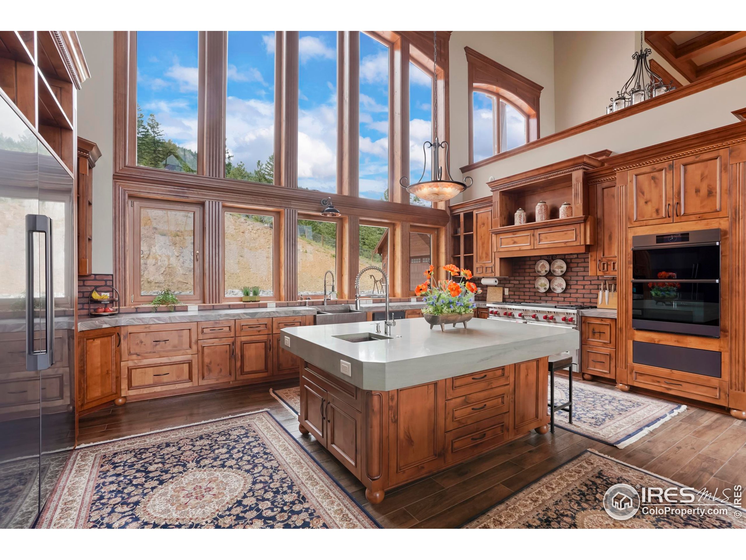 Estes Park, Colorado, 80517, United States, 6 Bedrooms Bedrooms, ,4 BathroomsBathrooms,Residential,For Sale,1895993