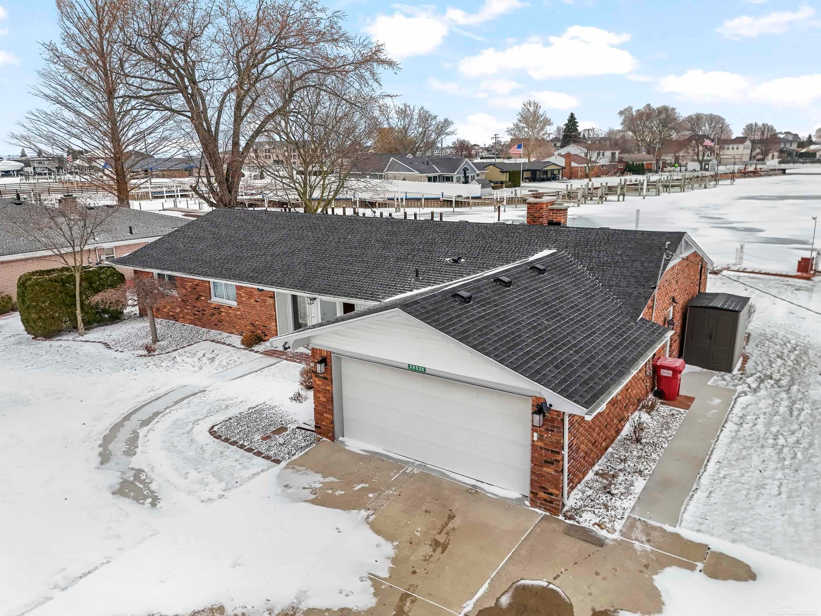 Harrison Twp, Michigan, 48045, United States, 3 Bedrooms Bedrooms, ,2 BathroomsBathrooms,Residential,For Sale,2005468