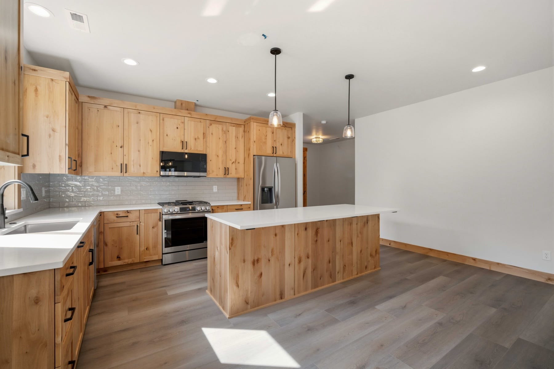  17146 Covina Road Bend, OR 97707 - 物件實景