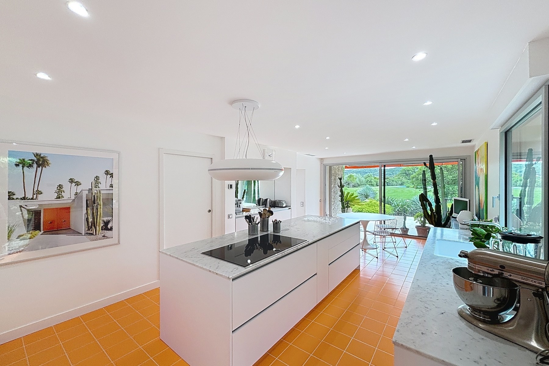  Uzès - Iconic 1970s Villa Fully Renovated with Stunning Volumes - 物件實景