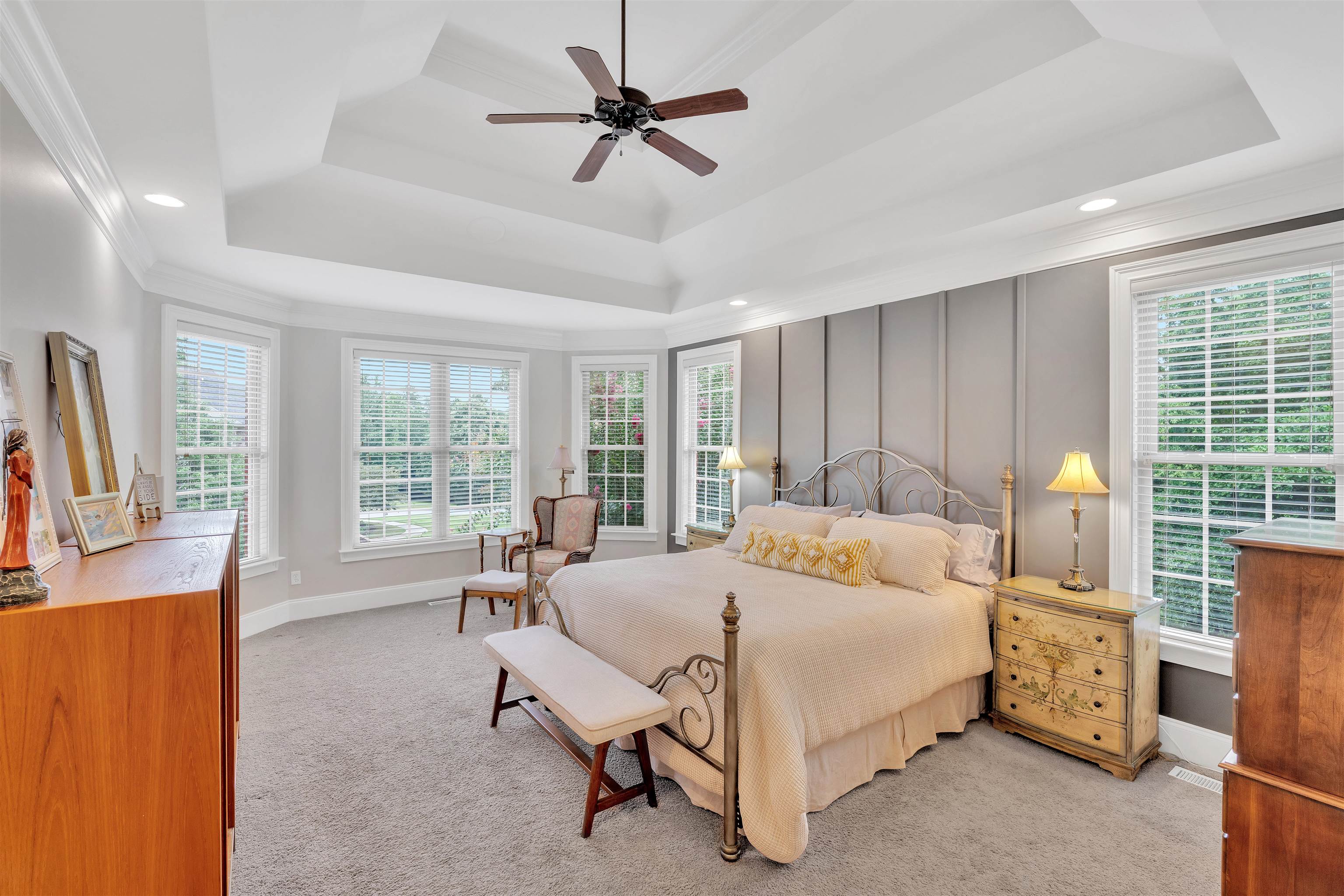 spartanburg, South Carolina, 29301, United States, 5 Bedrooms Bedrooms, ,4 BathroomsBathrooms,Residential,For Sale,1913401