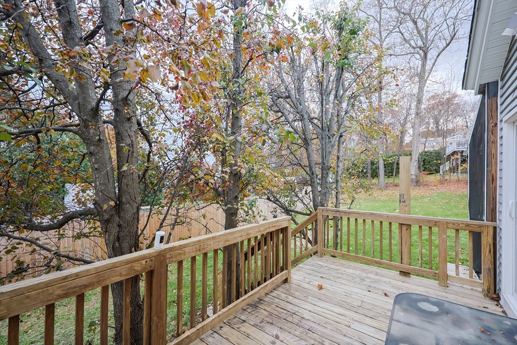 Worcester, Massachusetts, 01606, United States, 3 Bedrooms Bedrooms, ,4 BathroomsBathrooms,Residential,For Sale,1992890