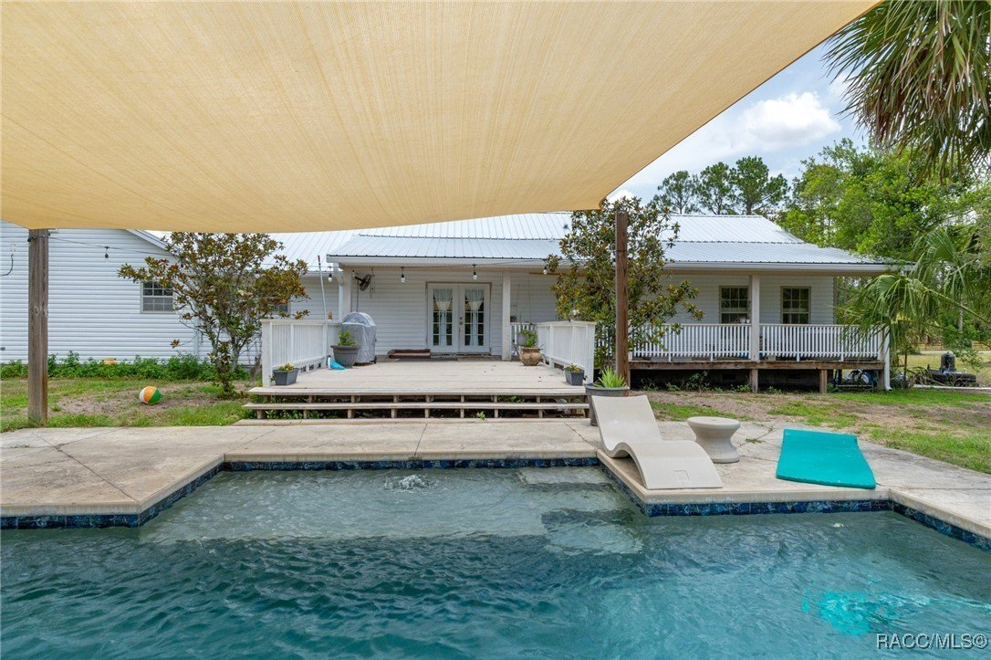 Crystal River, Florida, 34428, United States, 3 Bedrooms Bedrooms, ,3 BathroomsBathrooms,Residential,For Sale,1977079