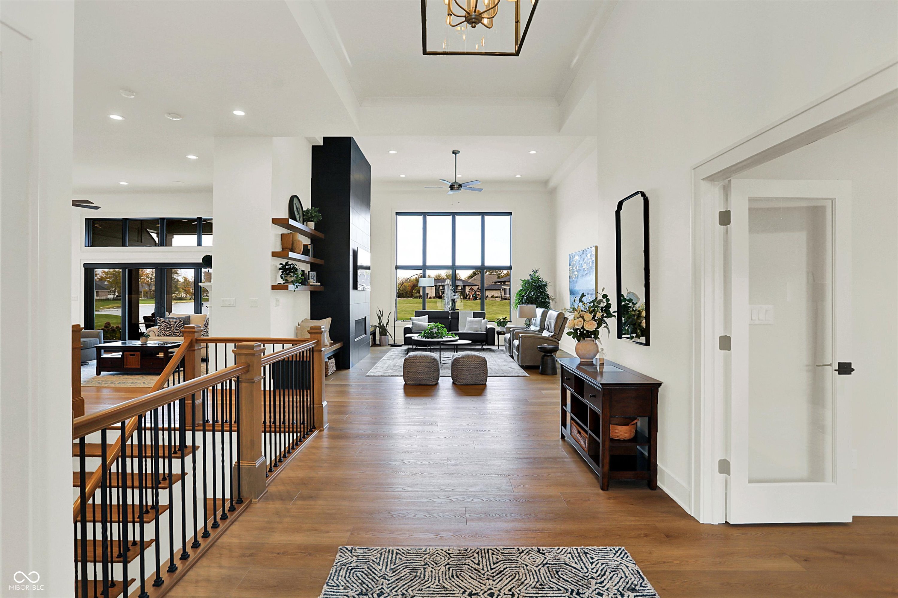 Bargersville, Indiana, 46106, United States, 5 Bedrooms Bedrooms, ,6 BathroomsBathrooms,Residential,For Sale,1983672