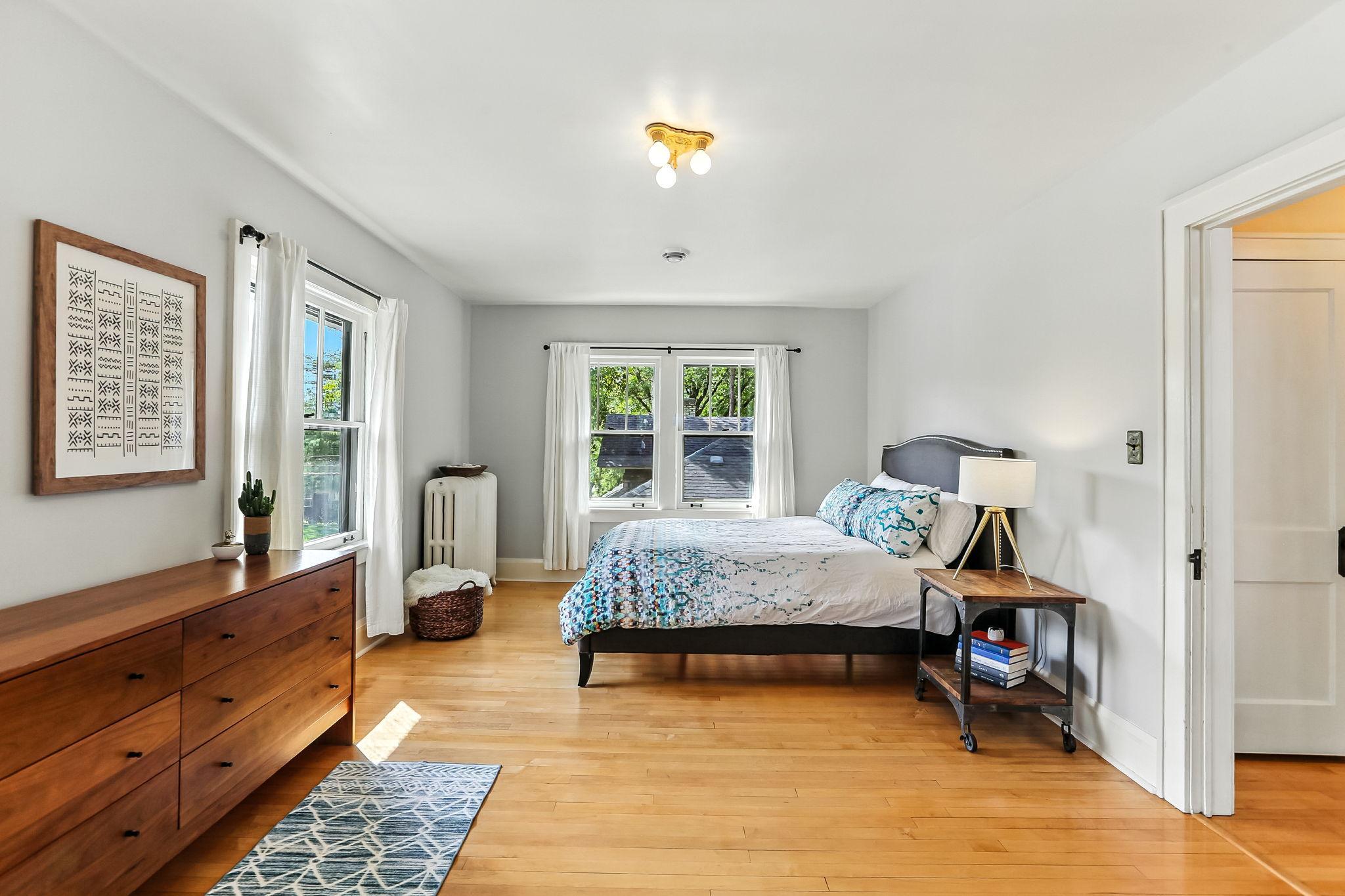 Minneapolis, Minnesota, 55419, United States, 3 Bedrooms Bedrooms, ,1 BathroomBathrooms,Residential,For Sale,1941654