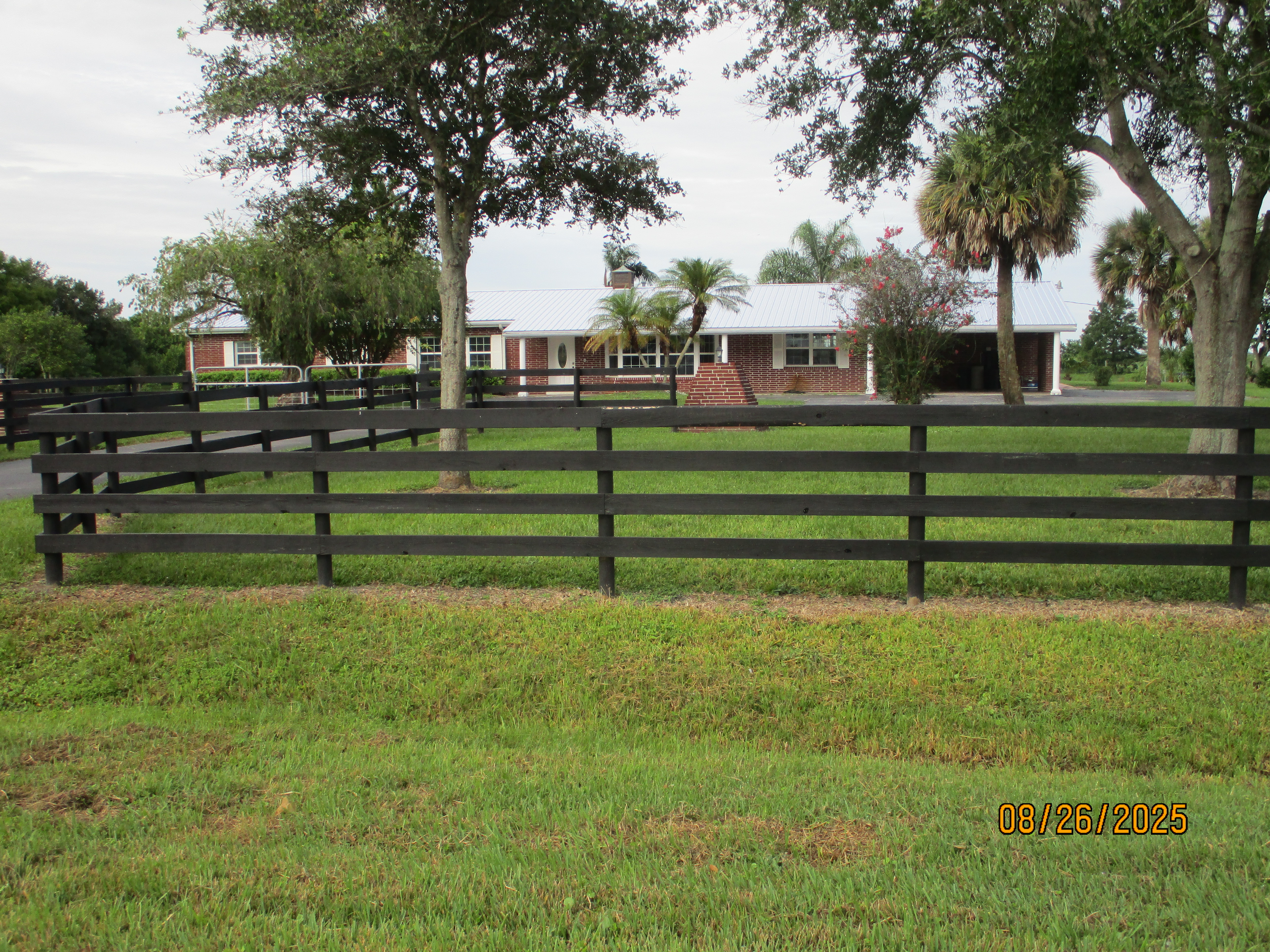 Okeechobee, Florida, 34972, United States, 4 Bedrooms Bedrooms, ,4 BathroomsBathrooms,Residential,For Sale,1973708