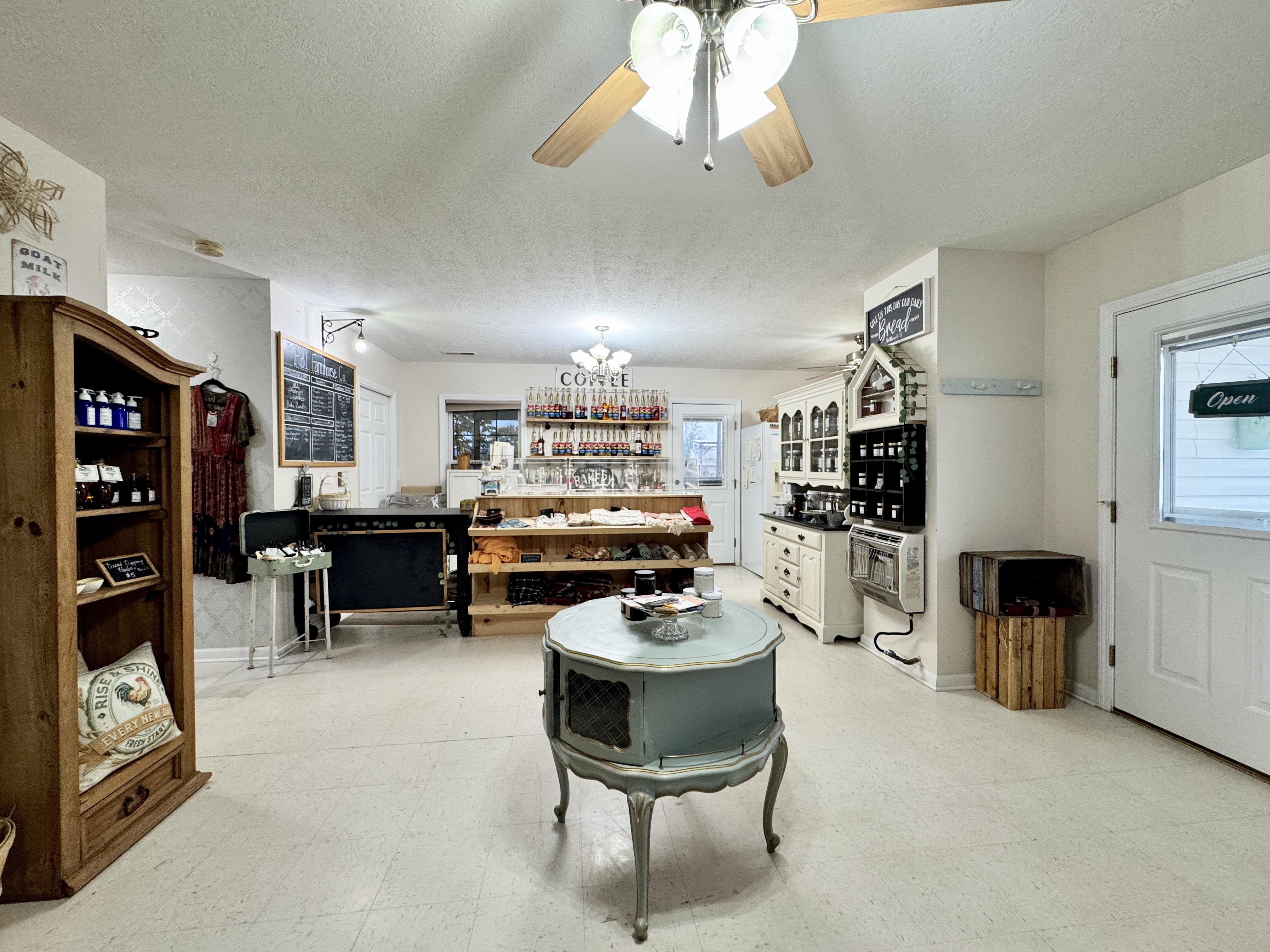 Hillsboro, Kentucky, 41049, United States, 3 Bedrooms Bedrooms, ,3 BathroomsBathrooms,Residential,For Sale,1984101