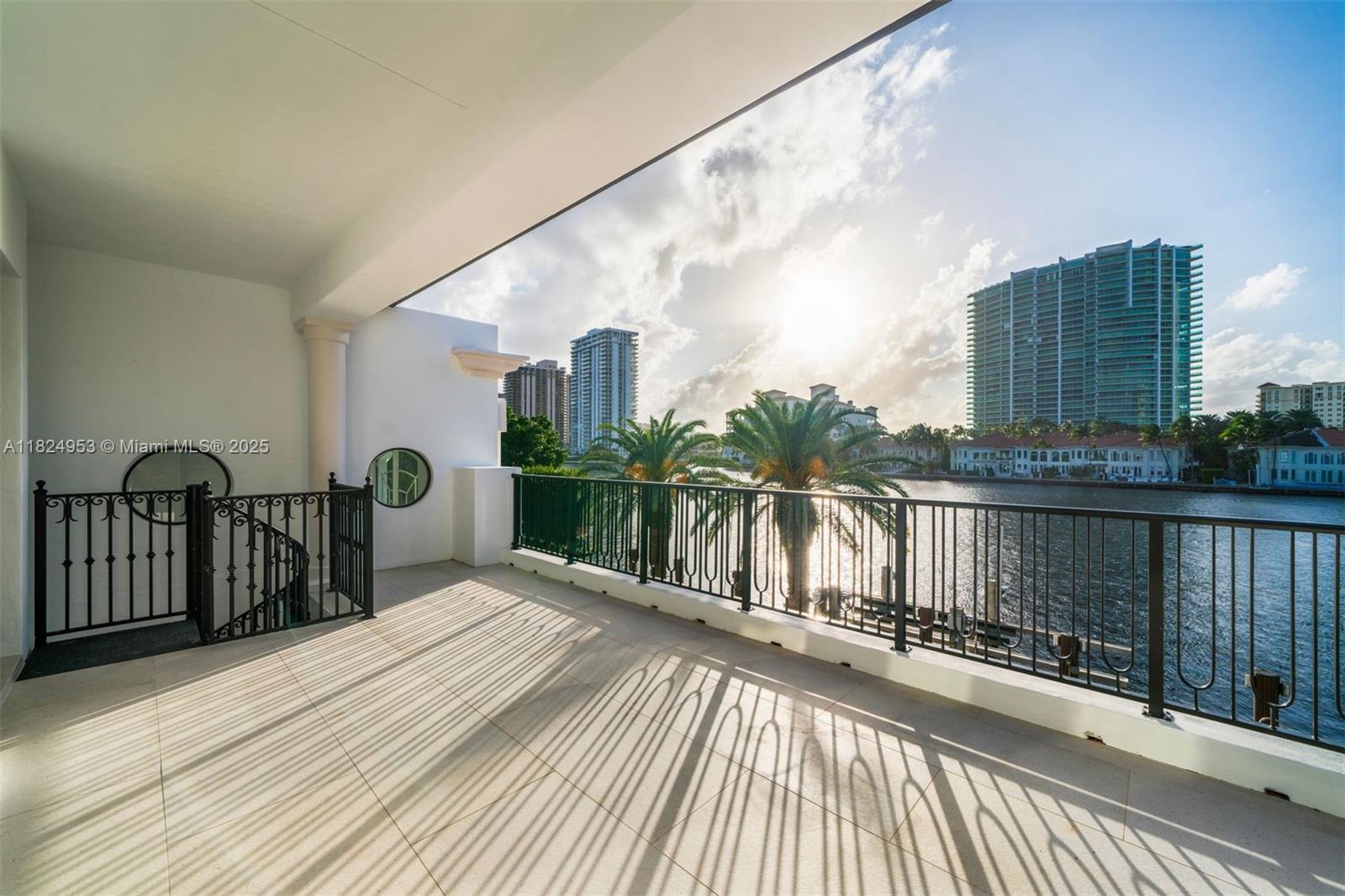 Golden Beach, Florida, 33160, United States, 6 Bedrooms Bedrooms, ,6 BathroomsBathrooms,Residential,For Sale,1866136