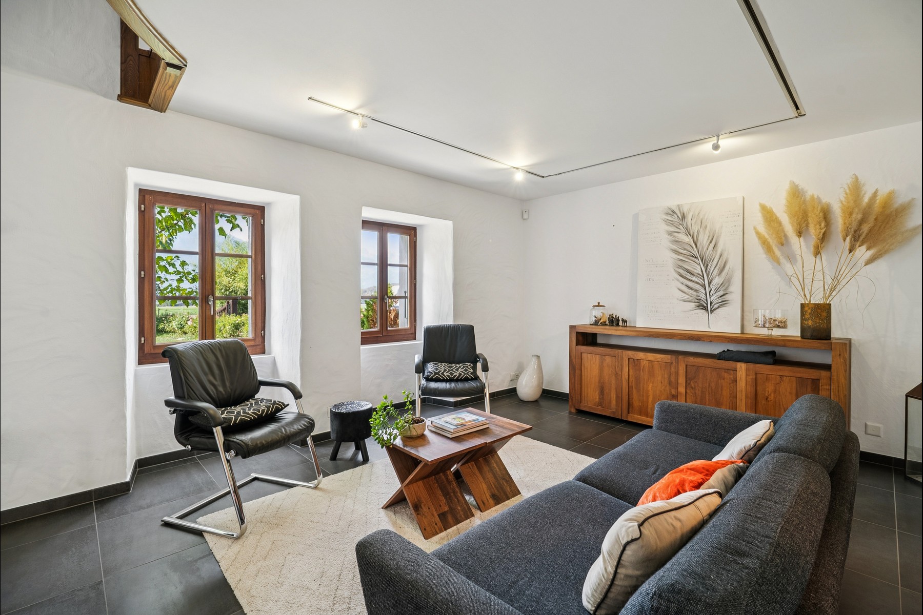  An authentic, charming home in the heart of an estate spanning more than 7,500 m - 物件實景