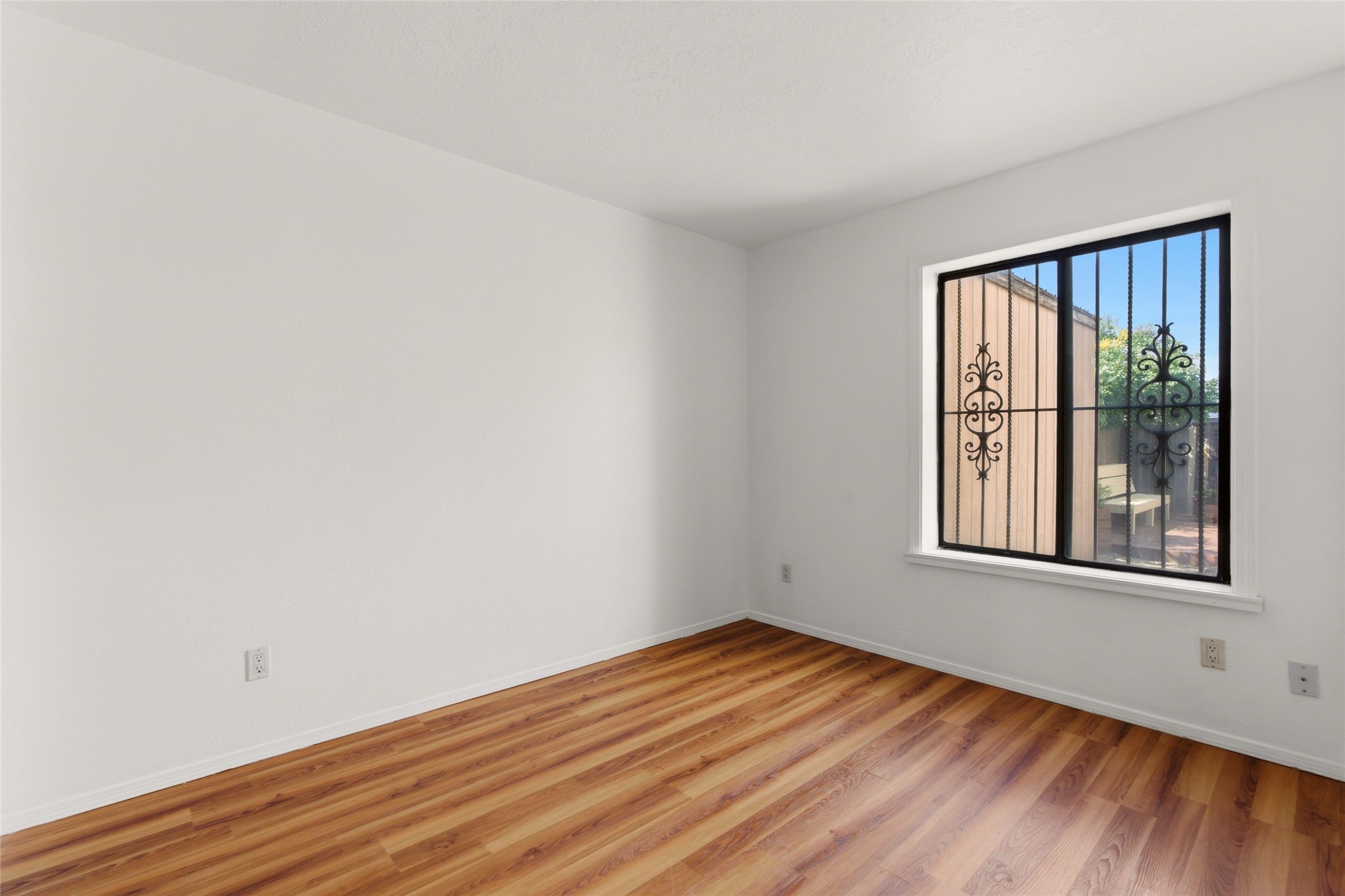  1448 Clark Road - 物件實景