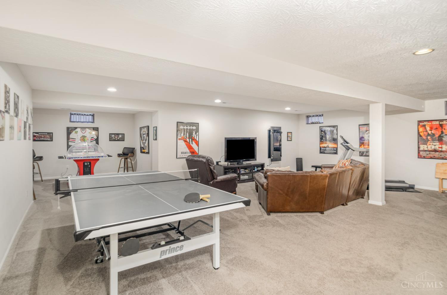 Liberty Twp, Ohio, 45044, United States, 3 Bedrooms Bedrooms, ,3 BathroomsBathrooms,Residential,For Sale,1877114