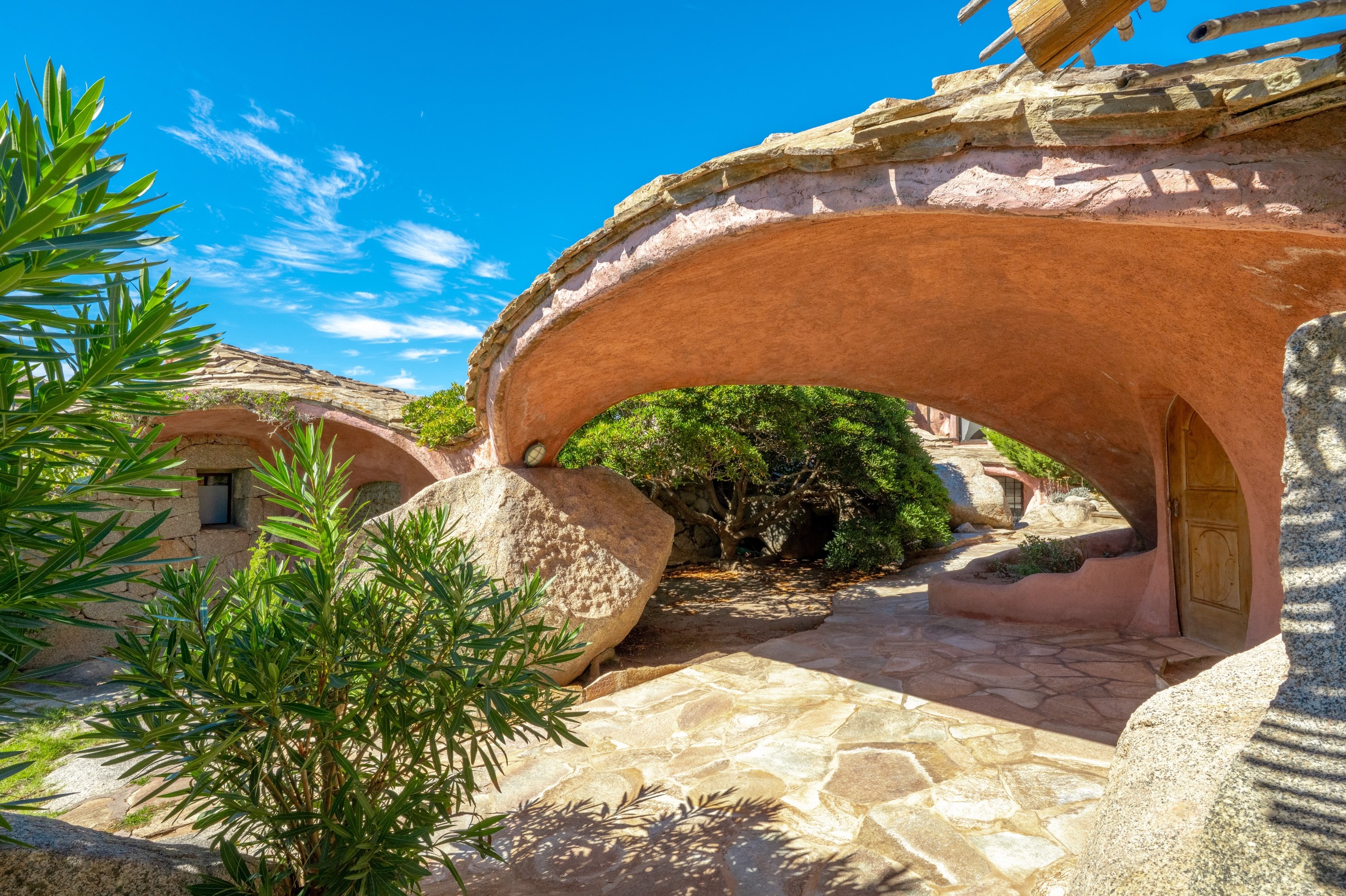  SALE : Waterfront property - Private cove - Architect Savin Couelle - Ile de Ca… - 物件實景