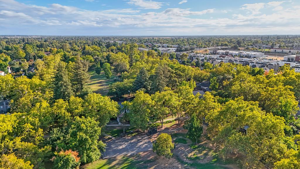 Sacramento, California, 95818, United States, 3 Bedrooms Bedrooms, ,3 BathroomsBathrooms,Residential,For Sale,1954862