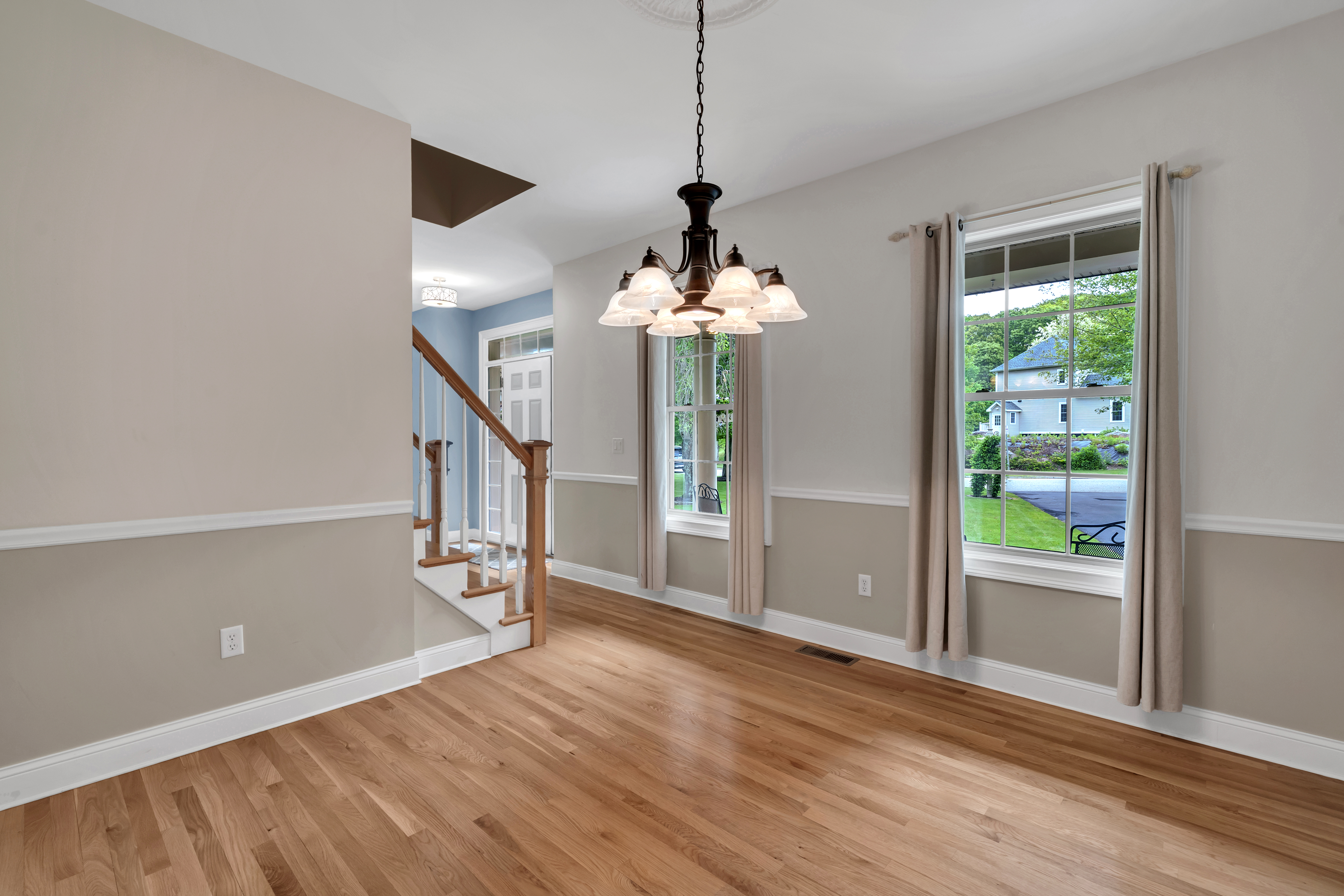  Charming 5-Bedroom Sale Listing in Waterford - 物件實景