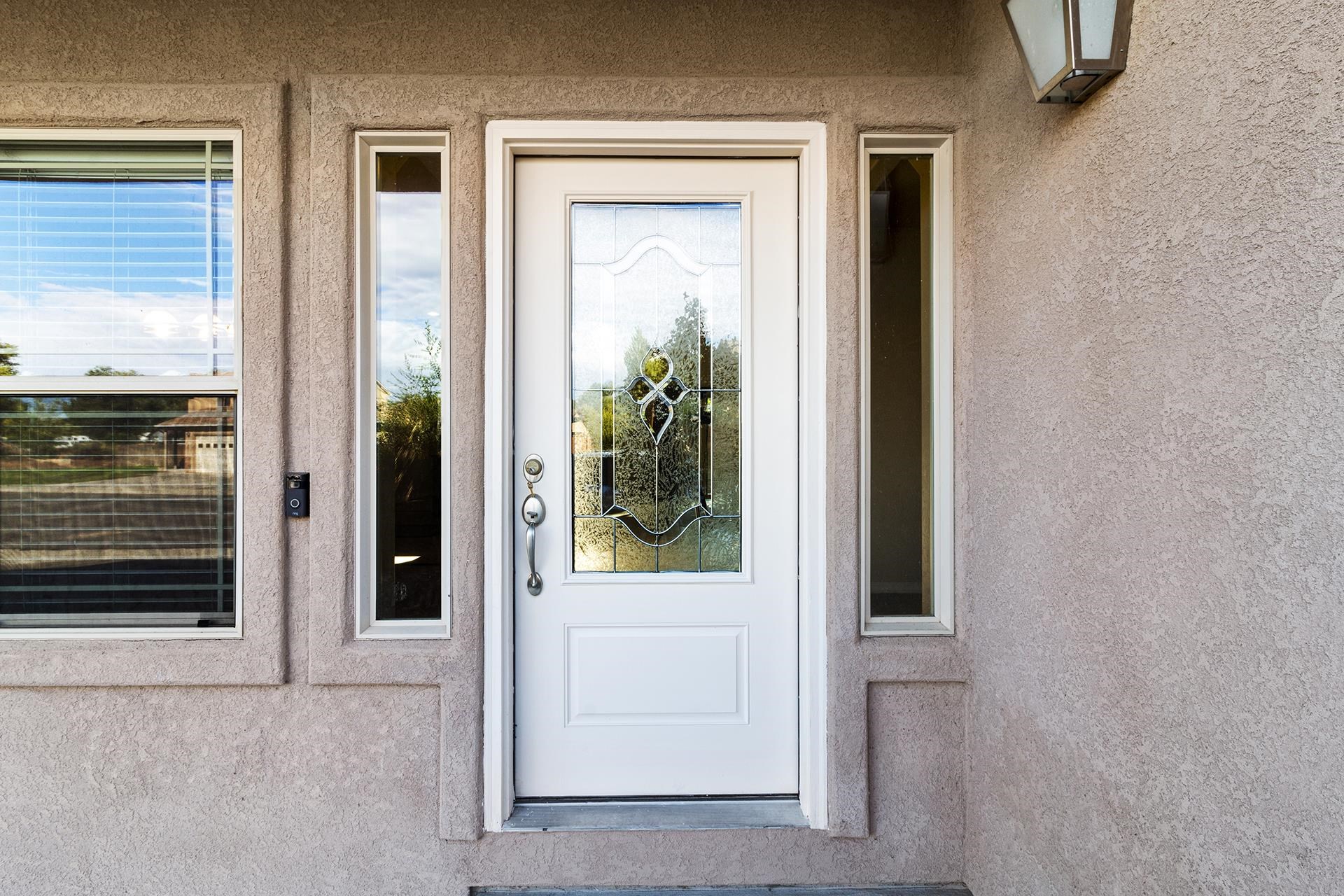 Fruita, Colorado, 81521, United States, 5 Bedrooms Bedrooms, ,3 BathroomsBathrooms,Residential,For Sale,1982065