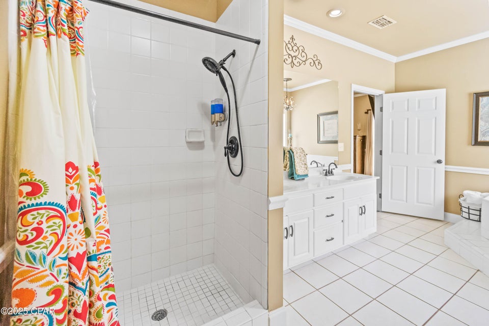 Malone, Florida, 32445, United States, 3 Bedrooms Bedrooms, ,3 BathroomsBathrooms,Residential,For Sale,1974883