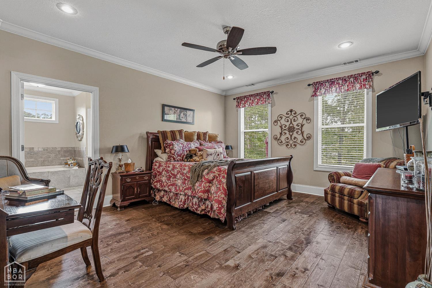 Jonesboro, Arkansas, 72405, United States, 4 Bedrooms Bedrooms, ,4 BathroomsBathrooms,Residential,For Sale,2039868