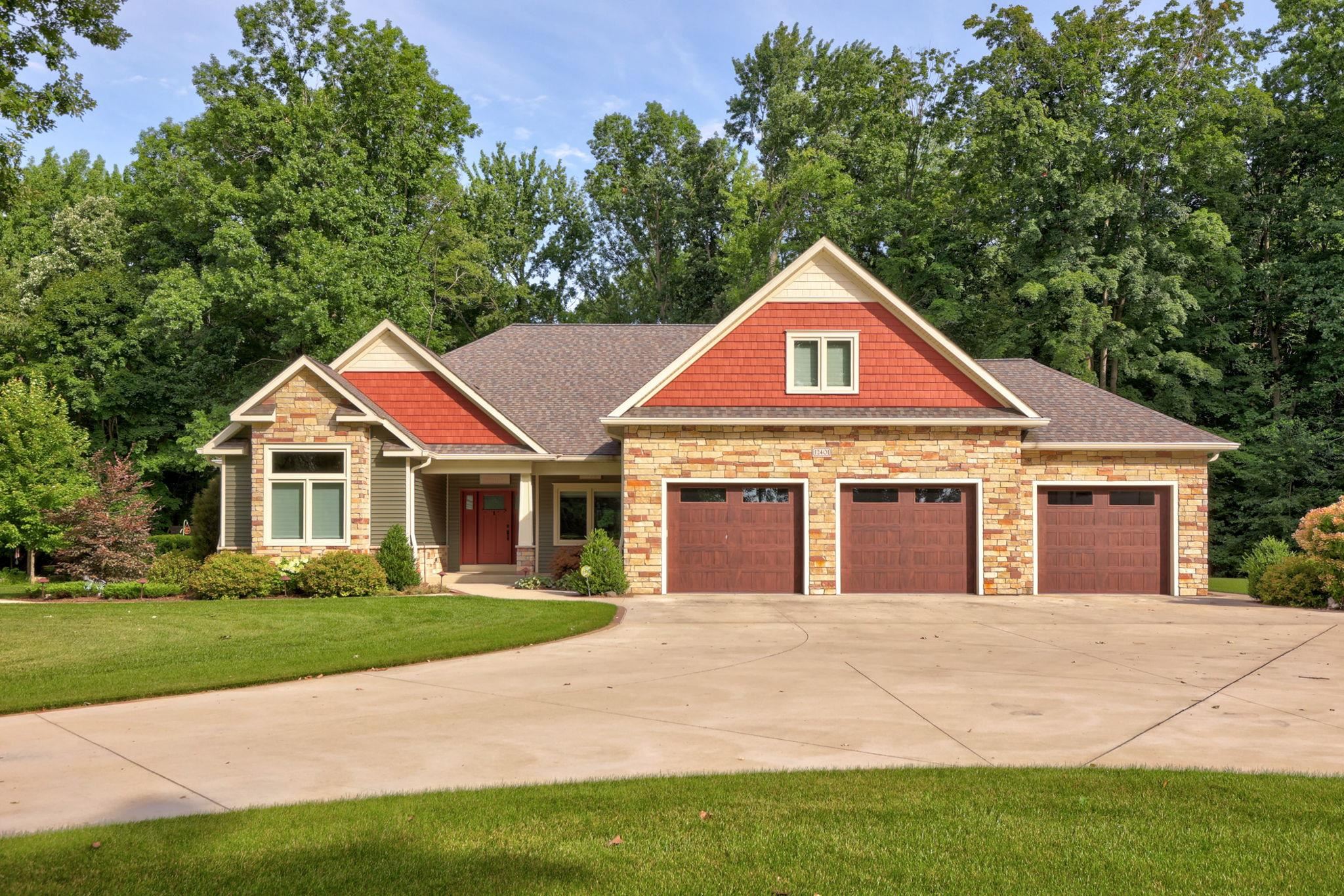 Birch Run, Michigan, 48415, United States, 3 Bedrooms Bedrooms, ,5 BathroomsBathrooms,Residential,For Sale,1977323