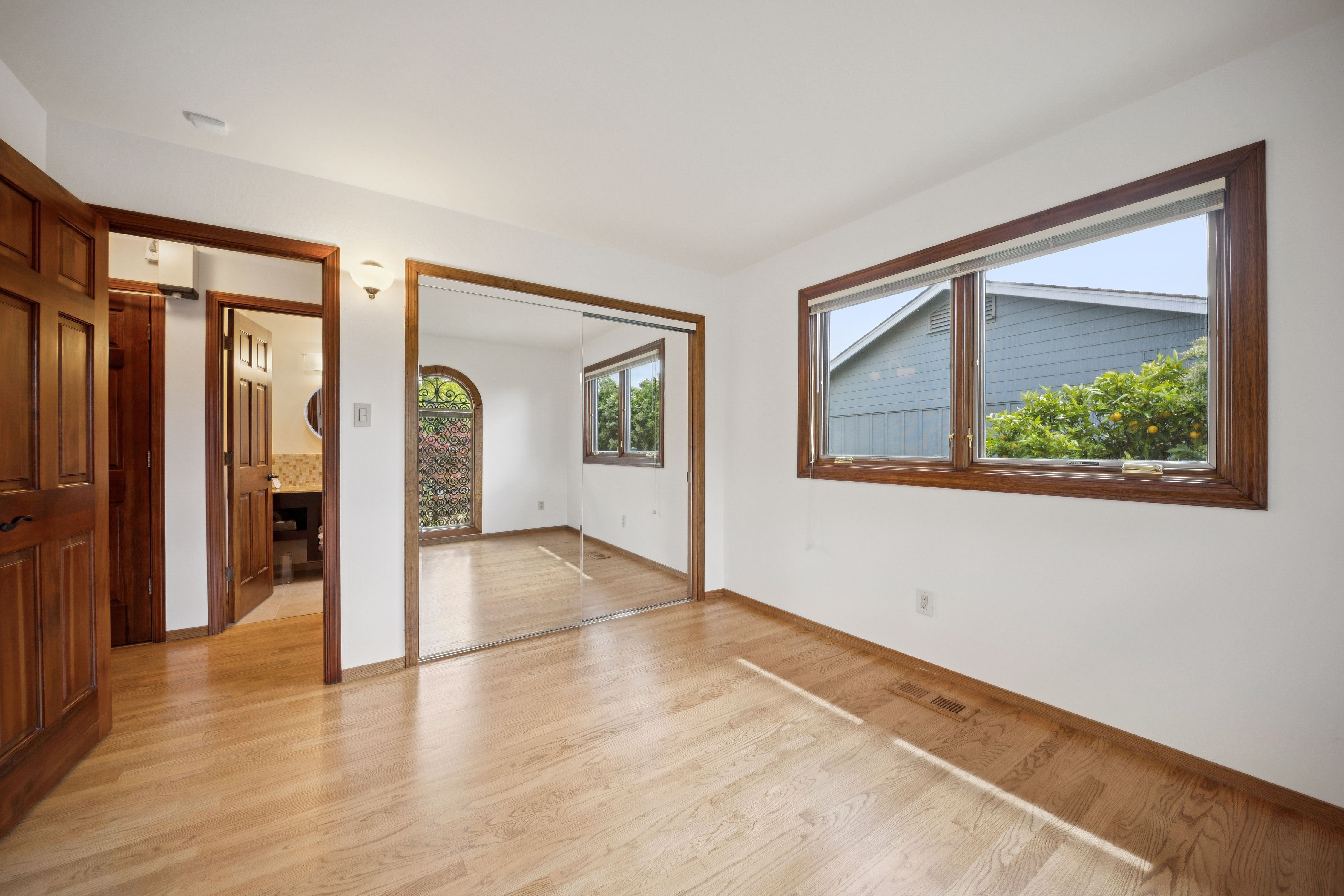  Peacock Gap View Home - 物件實景