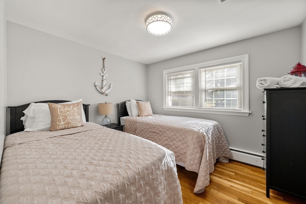 Yarmouth, Massachusetts, 02664, United States, 3 Bedrooms Bedrooms, ,2 BathroomsBathrooms,Residential,For Sale,2002259