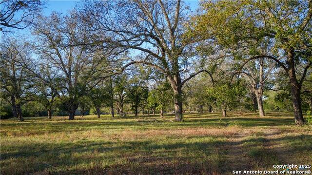 Kingsbury, Texas, 78638, United States, ,3 BathroomsBathrooms,Residential,For Sale,2005147