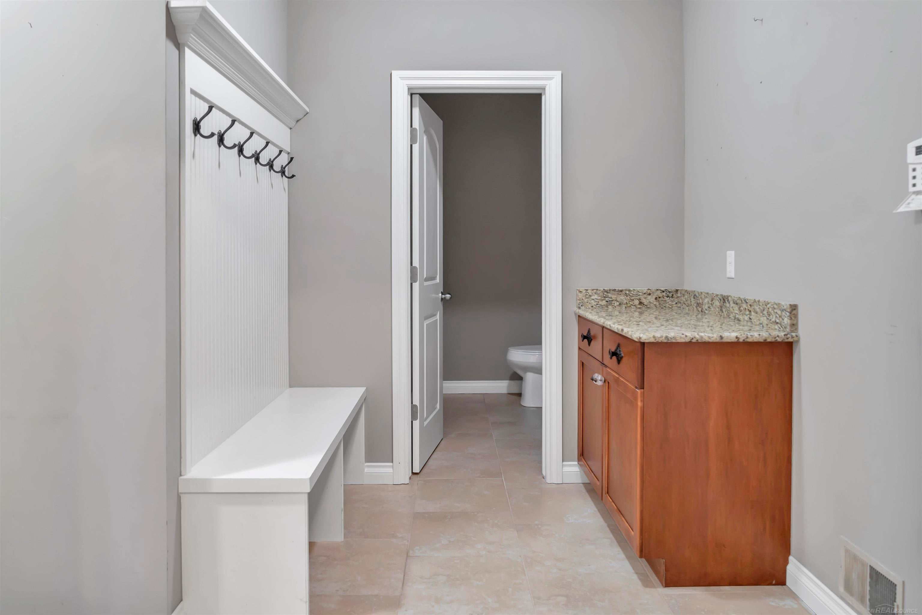 Macomb, Michigan, 48042, United States, 3 Bedrooms Bedrooms, ,3 BathroomsBathrooms,Residential,For Sale,2002873