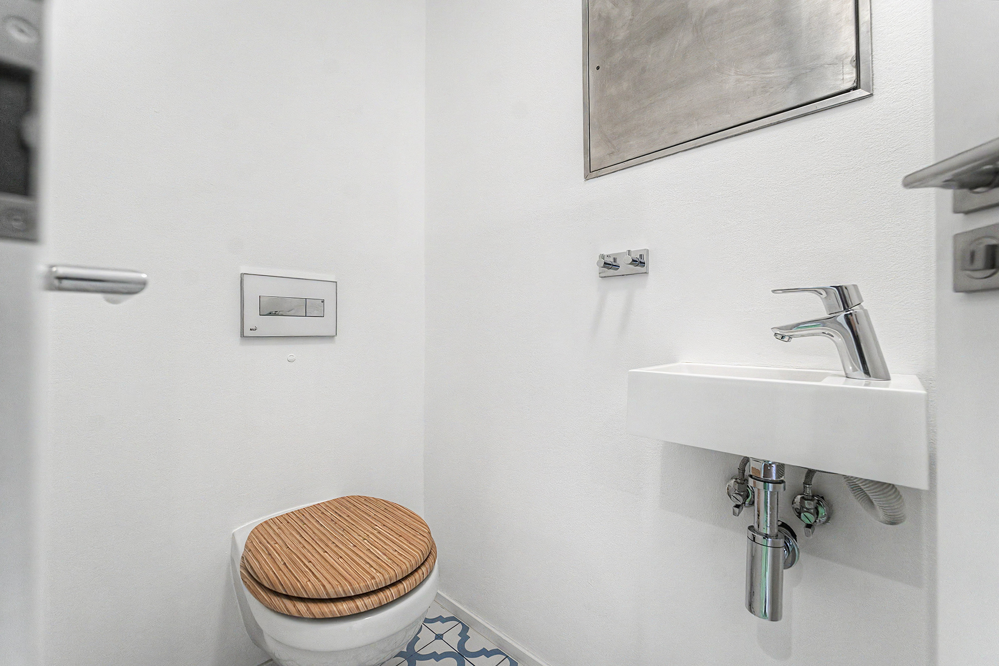  Bright split-level attic apartment with a terrace - 物件實景