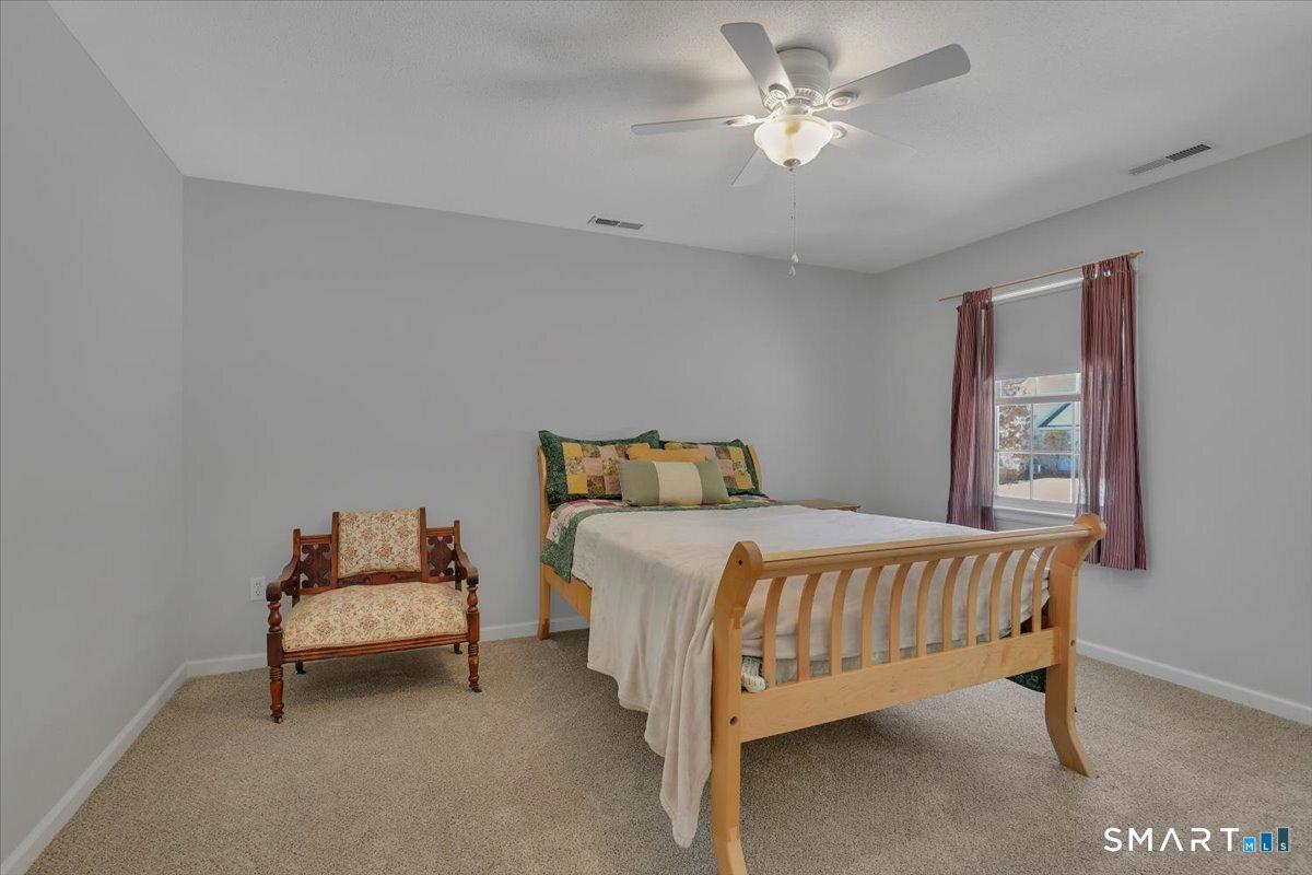 Southington, Connecticut, 06489, United States, 4 Bedrooms Bedrooms, ,4 BathroomsBathrooms,Residential,For Sale,2009677