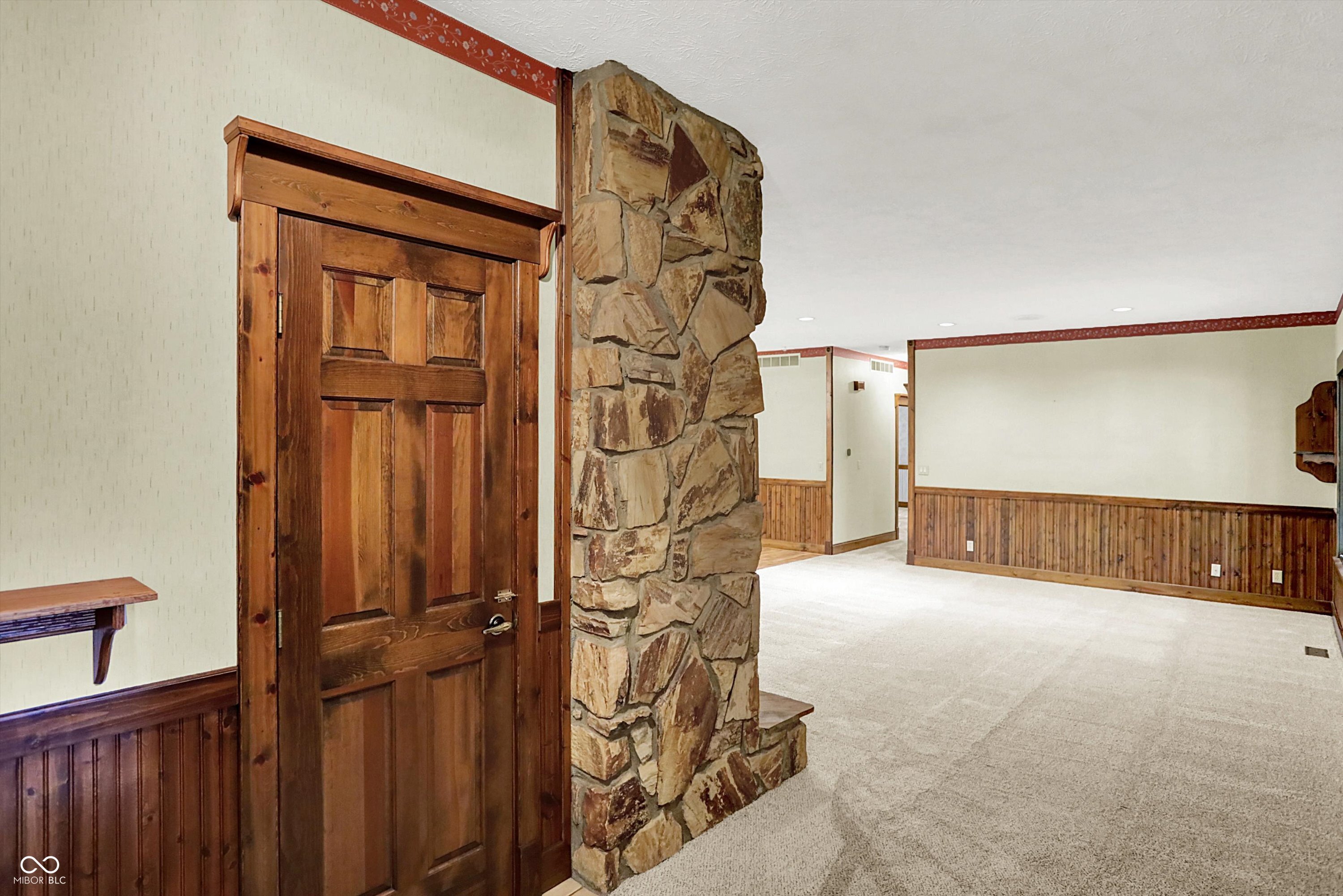 Lafayette, Indiana, 47905, United States, 3 Bedrooms Bedrooms, ,4 BathroomsBathrooms,Residential,For Sale,1979408