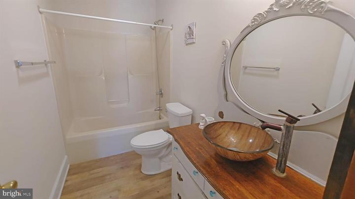 Callaway, Maryland, 20620, United States, 5 Bedrooms Bedrooms, ,4 BathroomsBathrooms,Residential,For Sale,1921246
