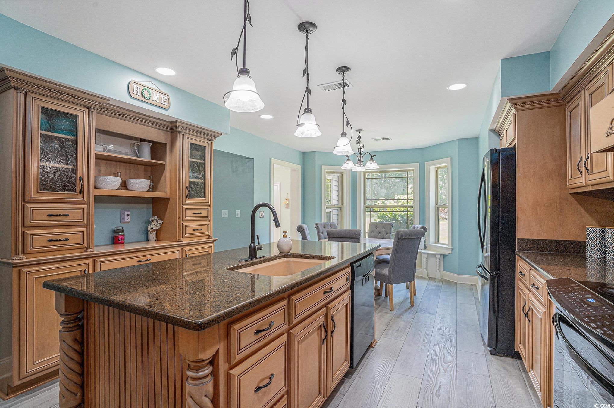 Conway, South Carolina, 29527, United States, 5 Bedrooms Bedrooms, ,4 BathroomsBathrooms,Residential,For Sale,1899345