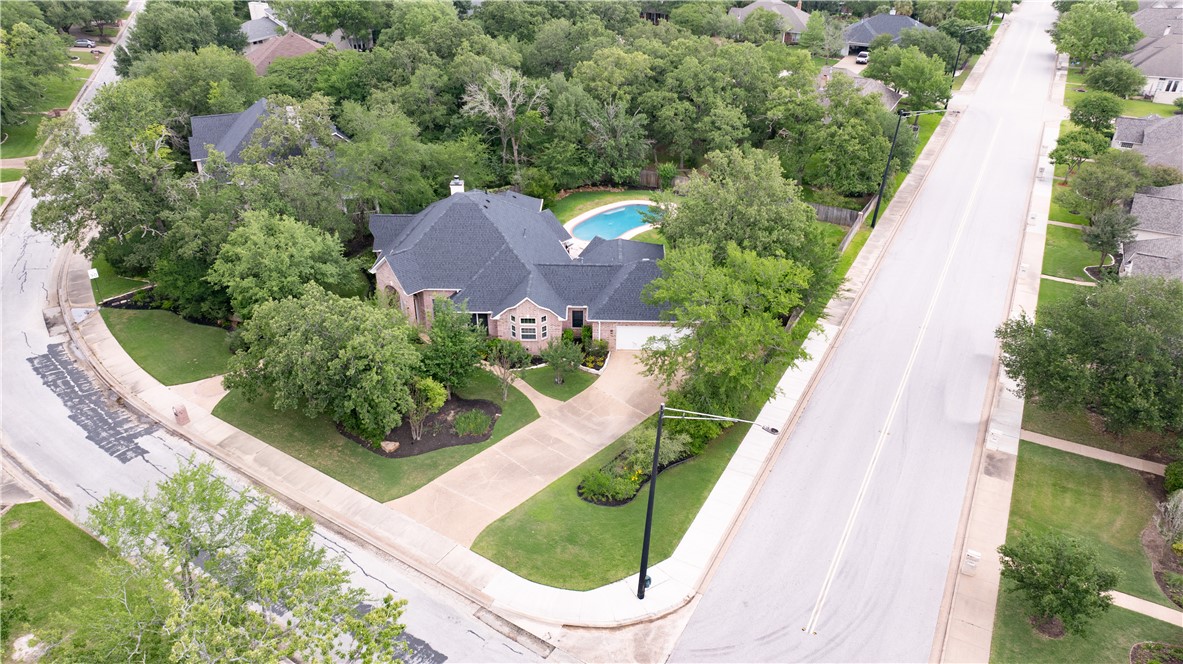 College Station, Texas, 77845, United States, 4 Bedrooms Bedrooms, ,4 BathroomsBathrooms,Residential,For Sale,1935327