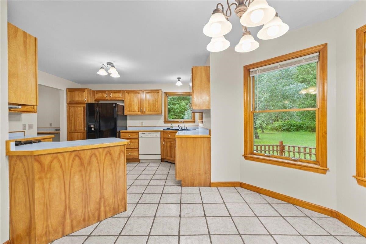 Belvidere, Vermont, 05442, United States, 3 Bedrooms Bedrooms, ,2 BathroomsBathrooms,Residential,For Sale,1883322