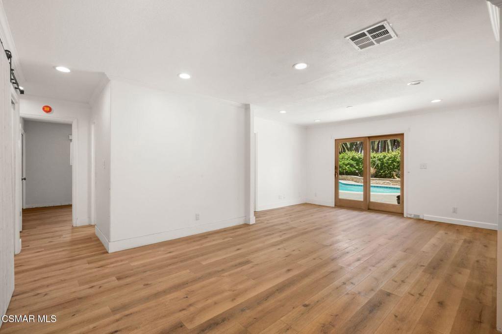 Newbury Park, California, 91320, United States, 5 Bedrooms Bedrooms, ,3 BathroomsBathrooms,Residential,For Sale,1885312