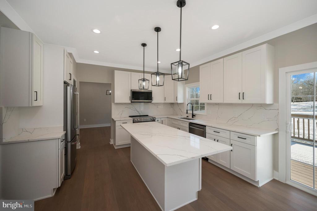 Stafford, Virginia, 22556, United States, 5 Bedrooms Bedrooms, ,4 BathroomsBathrooms,Residential,For Sale,2005720