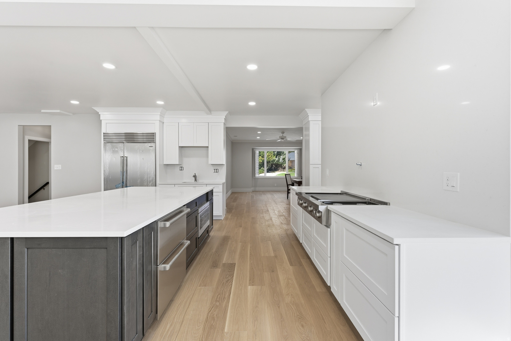 Sandy, Utah, 84092, United States, 5 Bedrooms Bedrooms, ,4 BathroomsBathrooms,Residential,For Sale,1994417