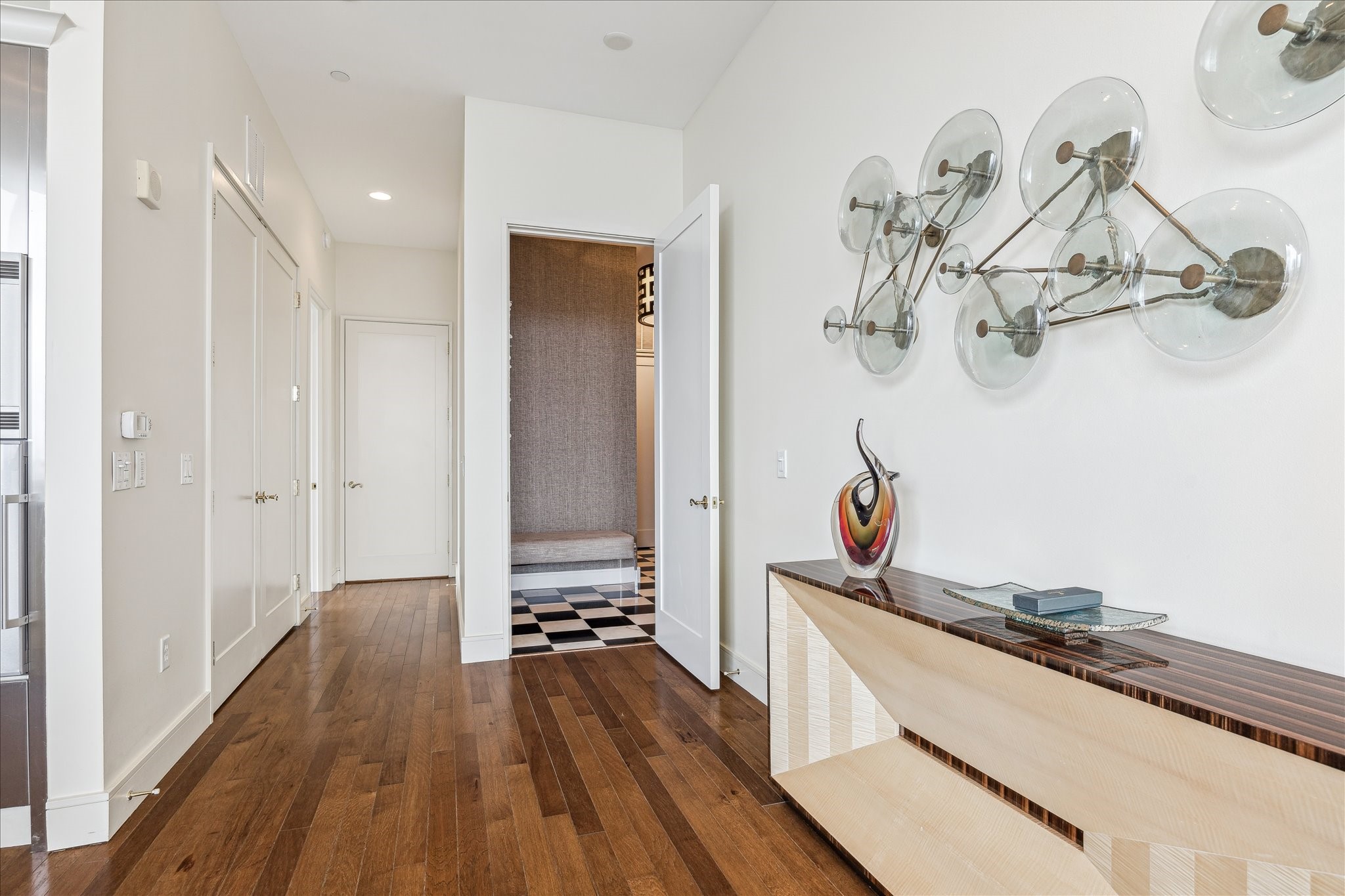  2727 Kirby Drive #16C - 物件實景