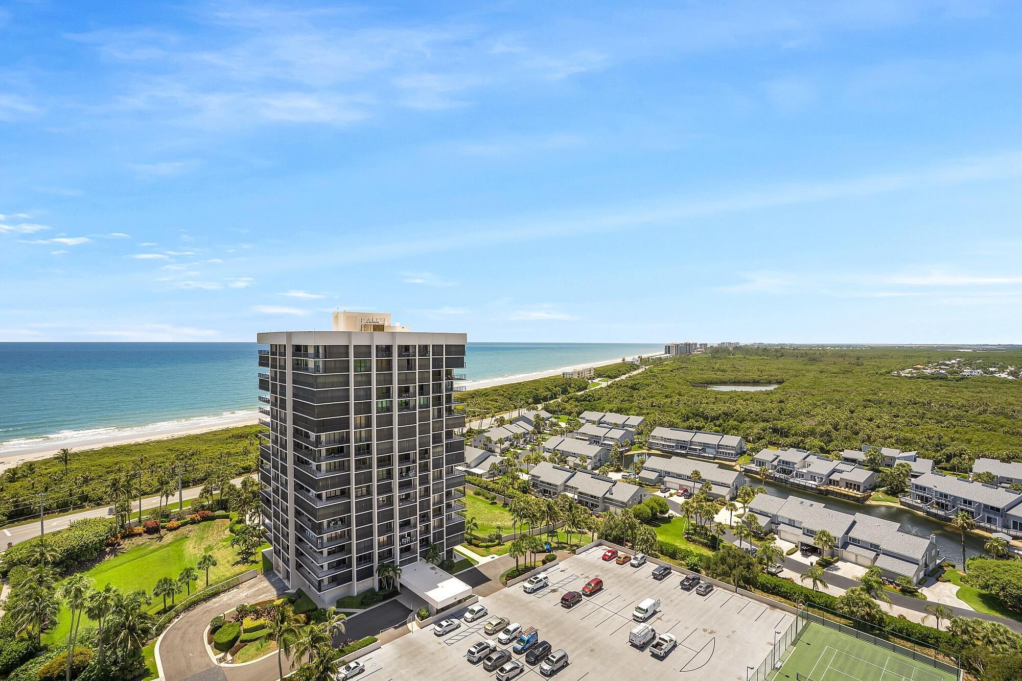 Hutchinson Island, Florida, 34949, United States, 3 Bedrooms Bedrooms, ,2 BathroomsBathrooms,Residential,For Sale,1959425