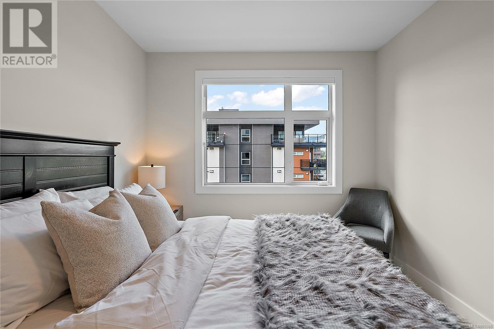 CENTRAL SAANICH, British Columbia, V8M 0B9, CA, 1 Bedroom Bedrooms, ,1 BathroomBathrooms,Residential,For Sale,1891003