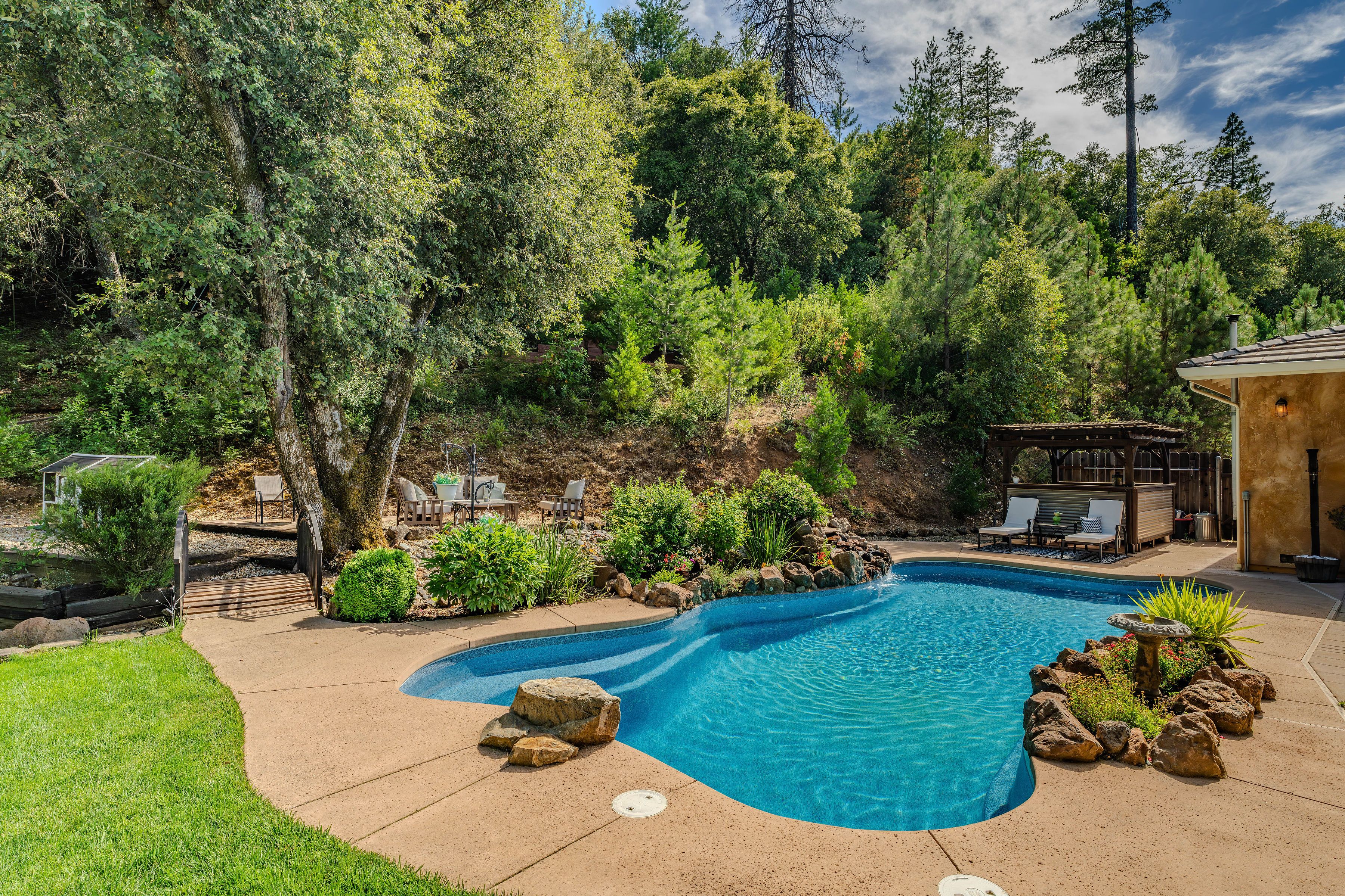  Mediterranean-Inspired Estate on 1.67 Acres  Private Oasis in Jackson - 物件實景