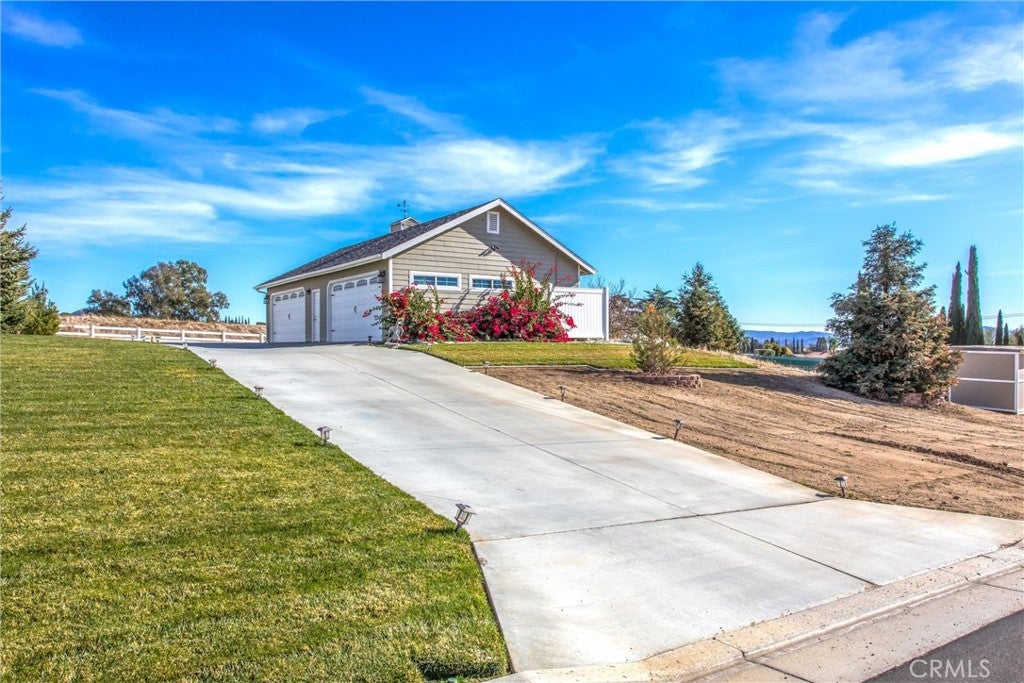 Cherry Valley, California, 92223, United States, 4 Bedrooms Bedrooms, ,4 BathroomsBathrooms,Residential,For Sale,1980244