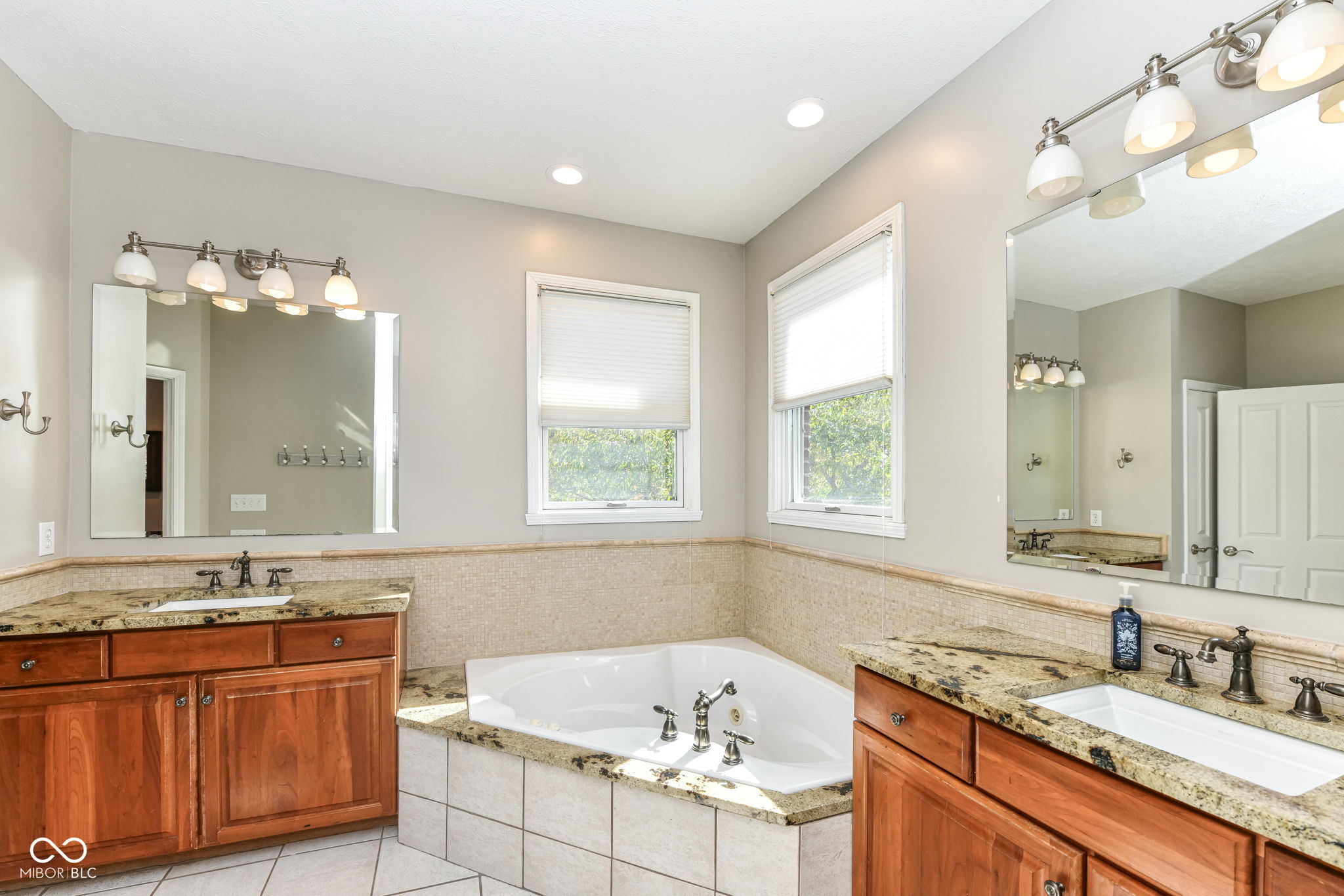 Cicero, Indiana, 46034, United States, 4 Bedrooms Bedrooms, ,4 BathroomsBathrooms,Residential,For Sale,2005154