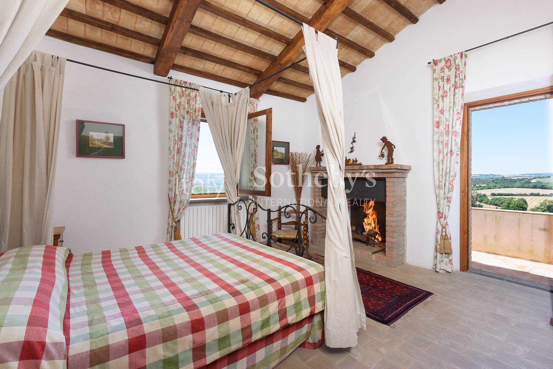  Orvieto, Stylish Contemporary Villa with Pool and Tennis Court - 物件實景