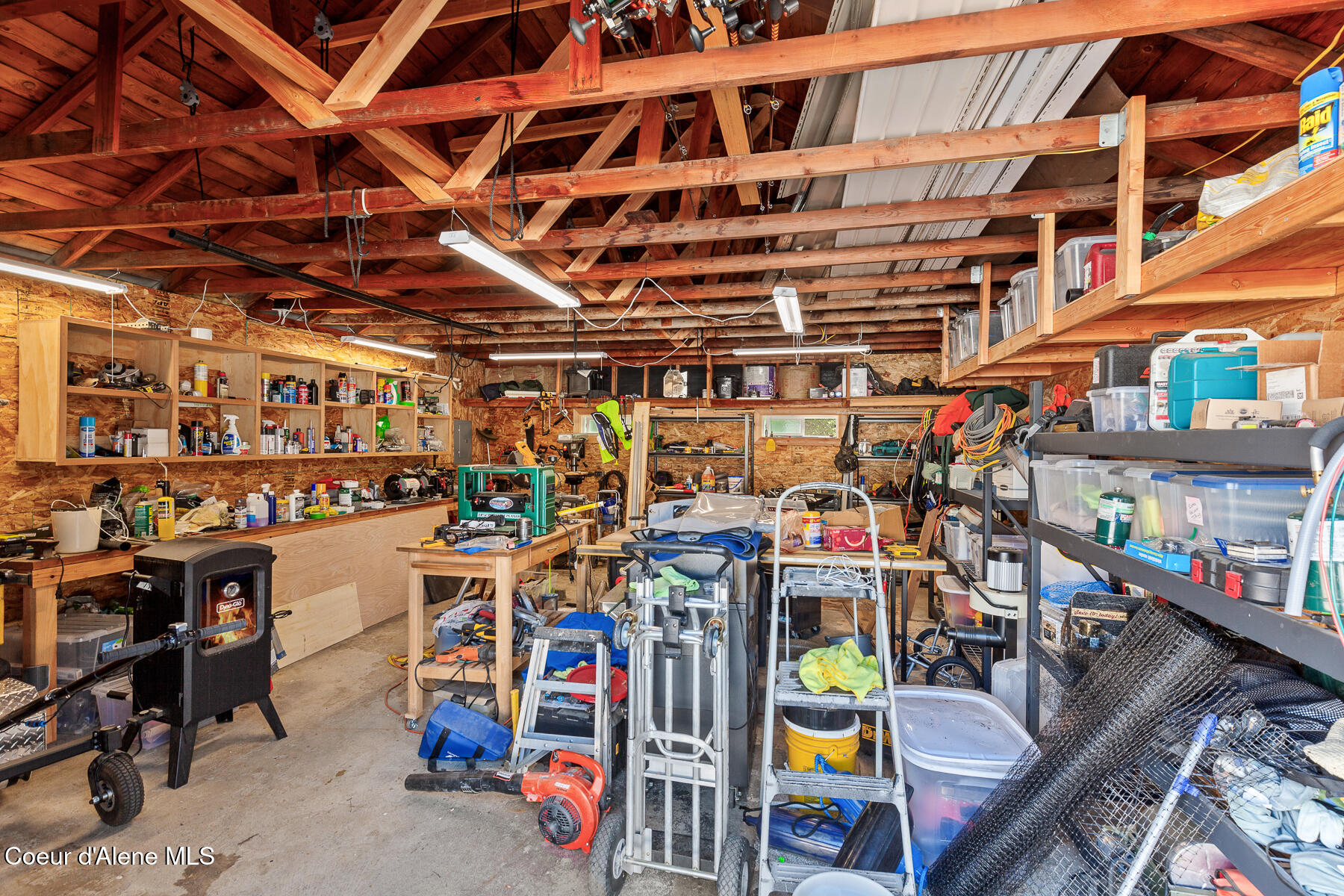 Coeur d'Alene, Idaho, 83814, United States, 3 Bedrooms Bedrooms, ,2 BathroomsBathrooms,Residential,For Sale,1895334