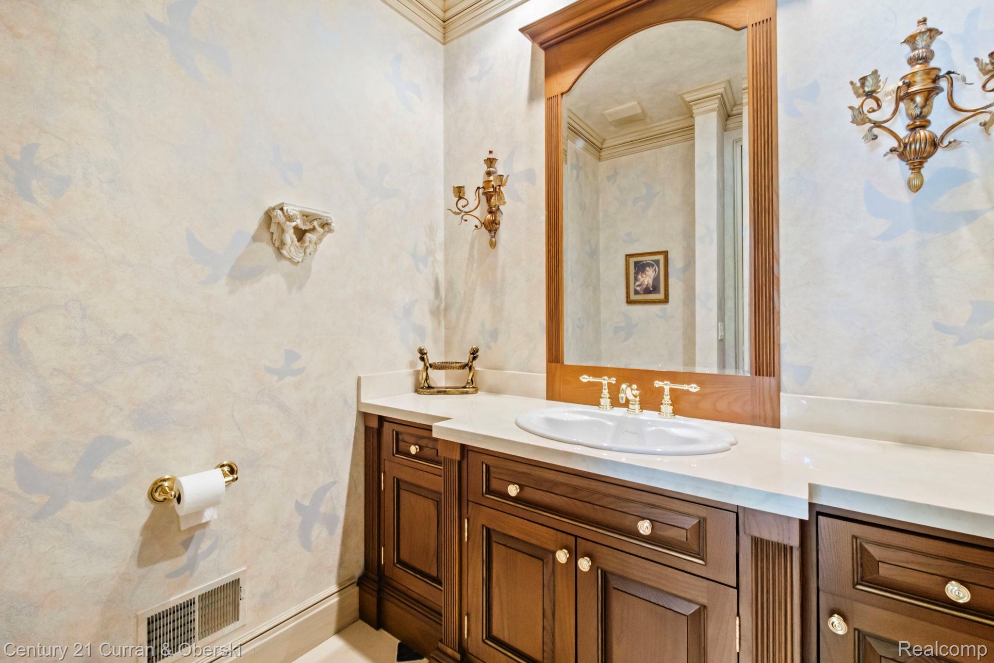 Northville, Michigan, 48168, United States, 5 Bedrooms Bedrooms, ,6 BathroomsBathrooms,Residential,For Sale,2023704