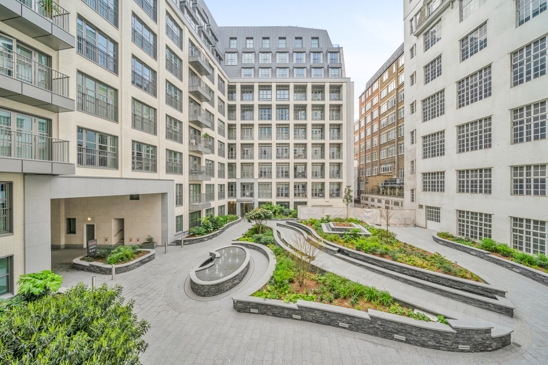  Elegant apartment with private terrace in exclusive, riverside Westminster - 物件實景